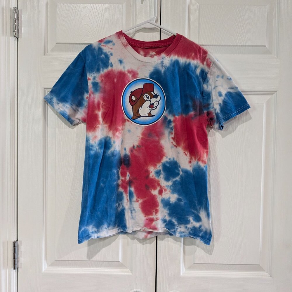 Buc-ee’s Tie Dye 4th of July T-Shirt Let's Get It Poppin' Red White Blue Medium - Picture 2 of 16